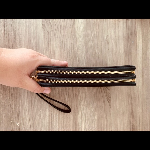 Black Double Zip Wallet with strap - Picture 2 of 5